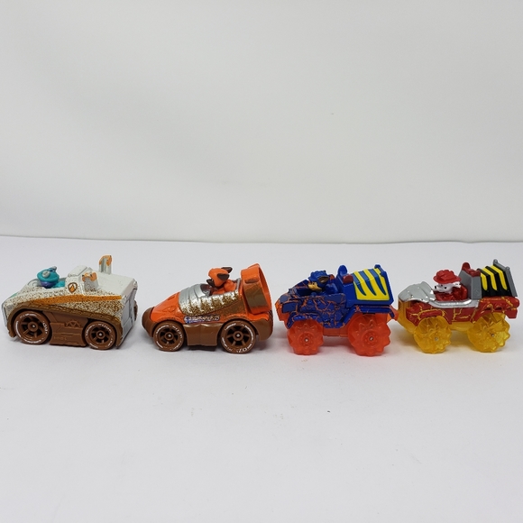 Paw Patrol Diecast Toy Car Lot of 4 - Picture 5 of 15